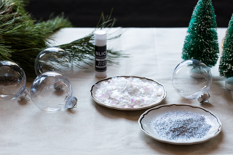 Illustration for article titled The Clean-As-You-Go Guide to Holiday Crafting